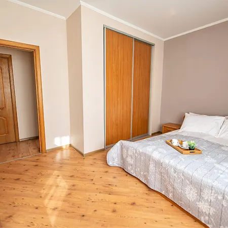 Winwinstay Old Town View Апартаменты *
